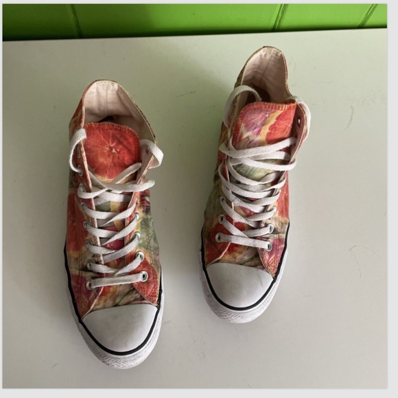 Converse Mens 7.5 / Womens 9.5 All Star Chuck Taylor Hi Grapefruit Print Sneaker - Picture 3 of 7